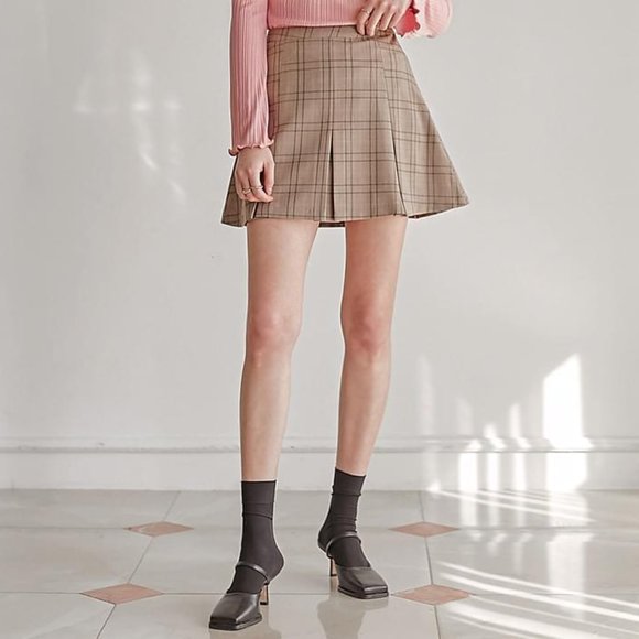 Codibook Brown Box Pleated Check Skirt - Picture 1 of 6